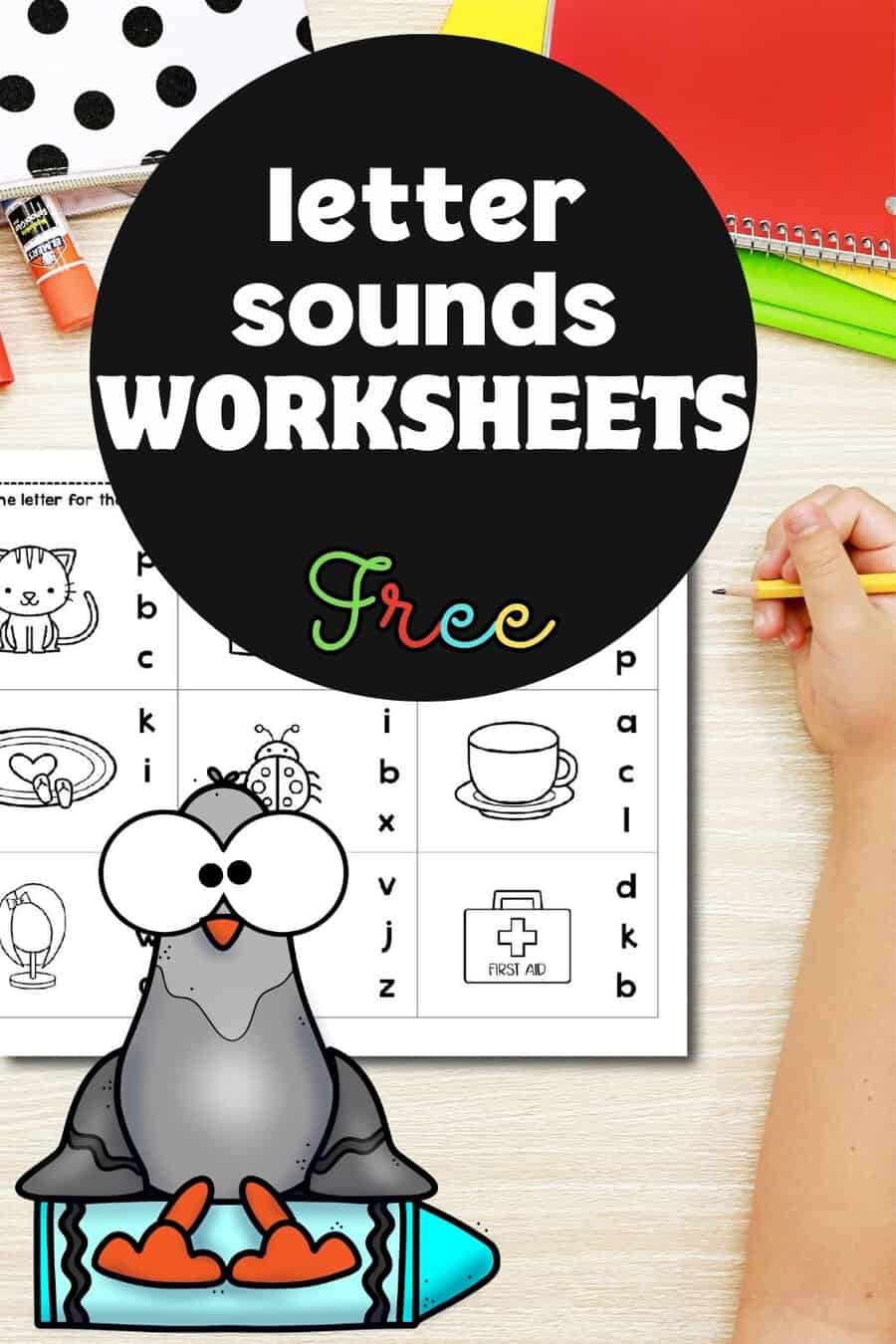 Free beginning sounds worksheets activity for kindergarten and preschool. Teach your kids beginning sounds with this fun and hands on phonics activity.